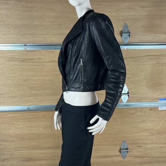 NWOT Alice + Olivia 100% Lambskin Moto Jacket Size Medium, defective zipper - Picture 7 of 17